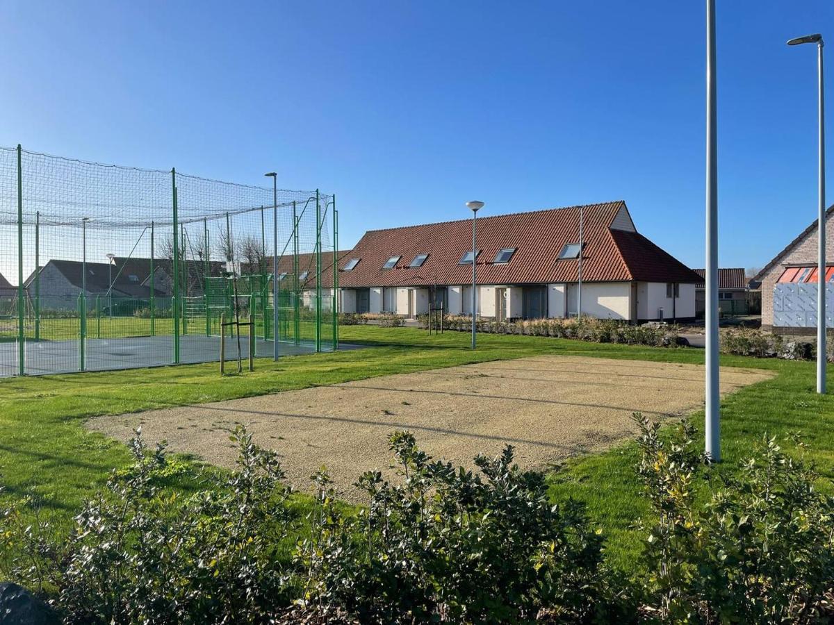 Wh95 Gezellig Vakantiehuisje -4P- Met Tuin En Parking Koksijde Zewnętrze zdjęcie