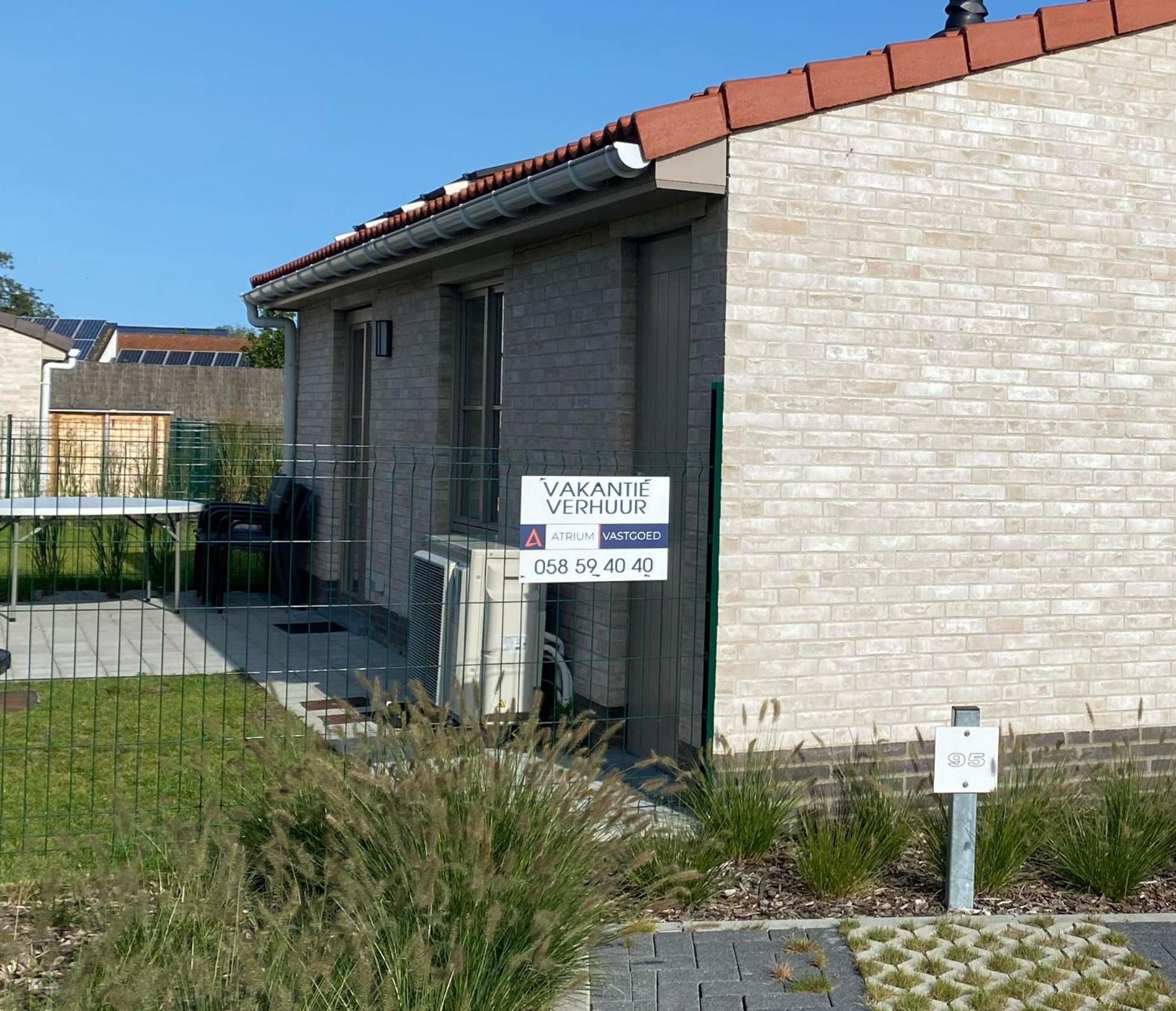 Wh95 Gezellig Vakantiehuisje -4P- Met Tuin En Parking Koksijde Zewnętrze zdjęcie
